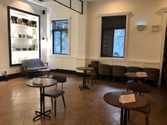 大堂-星巴克臻选(广州沙面店)