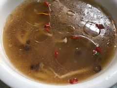 -蜗牛小馆醉乡民谣云南菜(惠新西里店)