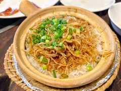 银鱼仔土鱿鱼丝煲仔饭-七寸飝大饭店(马场店)