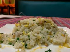云腿蛋炒饭-香巴拉云南餐厅(华莱坞店)