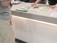 -老乡鸡(武汉光谷天地坐标城店)