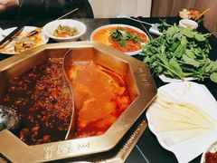 -蜀九香火锅(彩虹店)