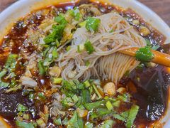 -杨家米粉(千禧公寓店)