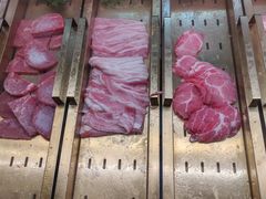 -爱客得牛排海鲜烤肉·火锅自助(春熙路黑金好店)