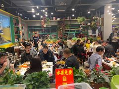 -钢管厂五区小郡肝串串香(蜀都万达店)