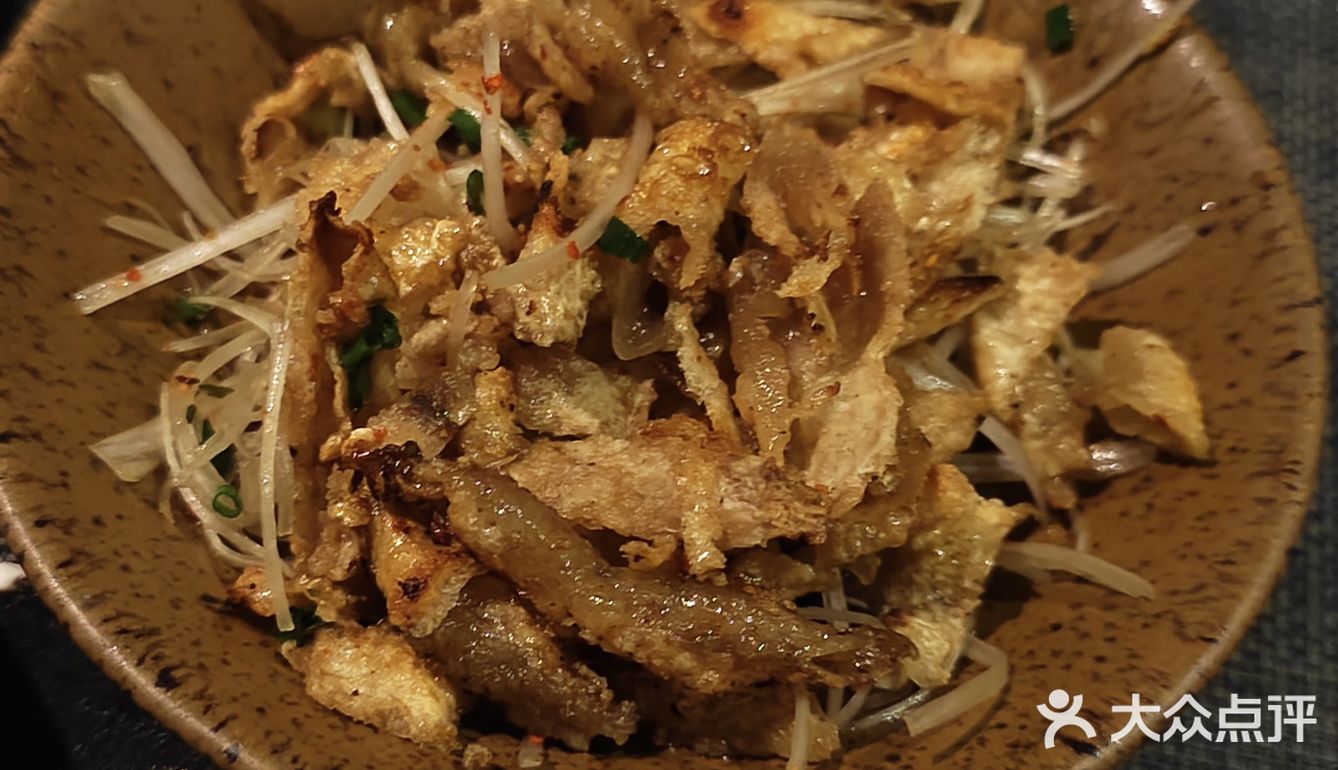 列车烧鸟,一座难求的深夜食堂大鸟烧鸟