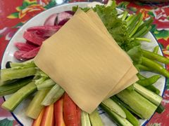 -闯关东东北农家菜(崂山石老人店)