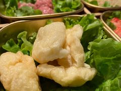 -尚尚仙·酸汤猪手·猪肚鸡火锅(华联万柳购物中心店)