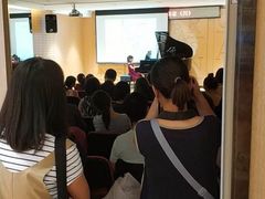 -柏斯音乐艺术中心·钢琴·吉他(上音店)