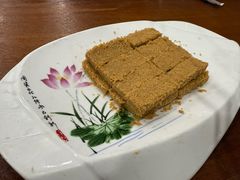 -湖南人家湘菜馆(镇江路店)