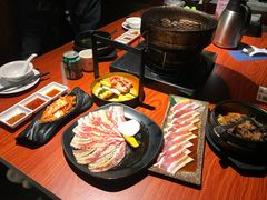 -山之屋炭火烧肉·生啤畅饮(大朗万科中央公园店)