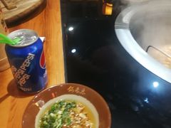 -锅来乐地锅鸡(安亭店)
