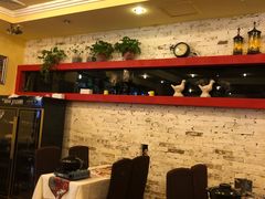 -刘姐啤酒鱼民族演艺餐厅(西街总店)