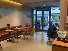-星巴克(南宁华润幸福里店)
