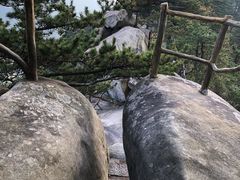 -罗田薄刀峰风景区