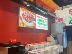 -渝是乎酸菜鱼·川渝小炒(新世界百货望京店)
