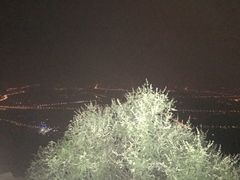 -鬼笑石后山停车场