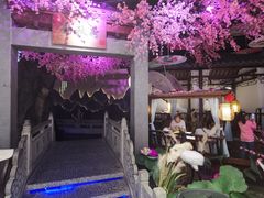 -韵秋荷(宝山龙湖天街店)