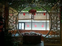 -袁小二大东北铁锅炖(吉祥村总部)