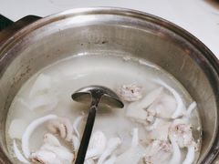 -喃喃椰·糟粕醋·椰子鸡火锅(七堡花园店)
