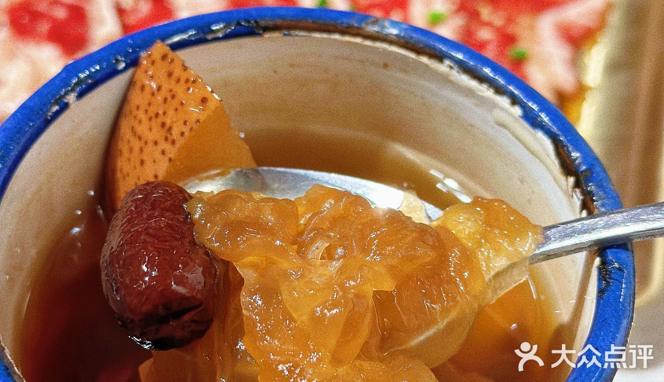 吃顿烤肉来感受下人间烟火气