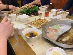 -宏姐串串香(宏伟路店)