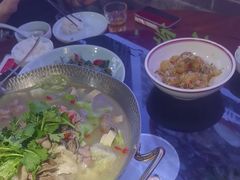 -川流不息·地道川菜·小龙虾(新松江路店)