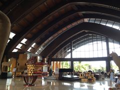 -三亚湾海居铂尔曼度假酒店