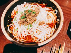 鸡丝凉面-成都娃娃花园餐厅 (南艺旗舰店)