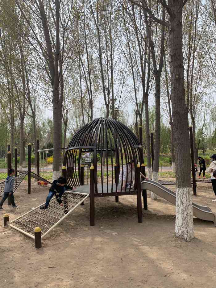 通明湖公园-"亦庄通明湖公园,知道这里太晚了,是一个非.