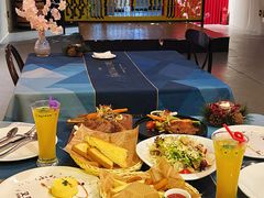 -又见马甲M8融合西餐厅(体育中心店)