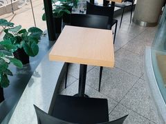 -麦当劳(展览路店)