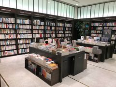 -诚品(信义店)