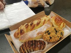 -苹果花园(南泉路店)