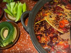 -赵美丽·重庆社区火锅·直营店(火车东站·中豪国际店)