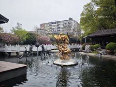 -绳金塔
