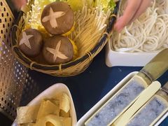 -鲜念蒸汽石锅鱼(红山6979店)