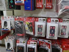 -上海南东电玩(上海置地广场周大福店)