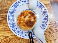 门钉肉饼-门框胡同百年卤煮(新街口店)