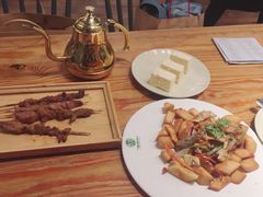 -塔哈尔·新疆盛宴(城西银泰店)