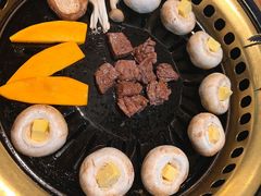 -炼火烤肉店