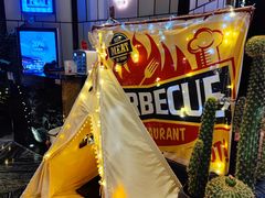 -唐拉雅秀酒店-西锦汇空中BBQ·思创餐厅