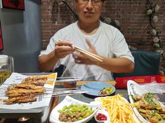 -三兄弟灰太狼烧烤.龙虾烤鱼(上海交大店)
