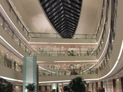 -上海滴水湖皇冠假日酒店