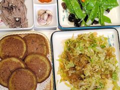 -三江源美食城