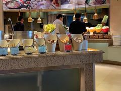 -咖啡苑自助餐厅·中国大饭店