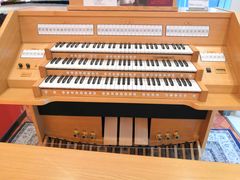 -柏斯音乐艺术中心·钢琴·吉他(上音店)