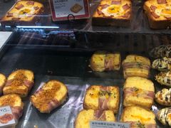 -巴黎贝甜(大宁国际商业广场店)