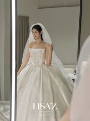 -Renee芮亦婚纱(原丽莎)