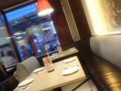 -必胜客(松雷店)